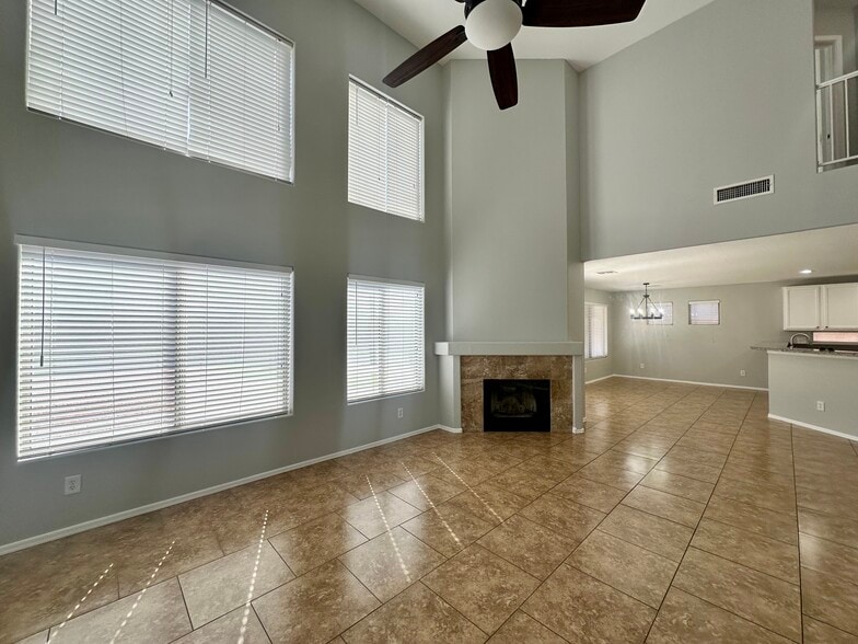 Building Photo - 6757 W Firebird Dr