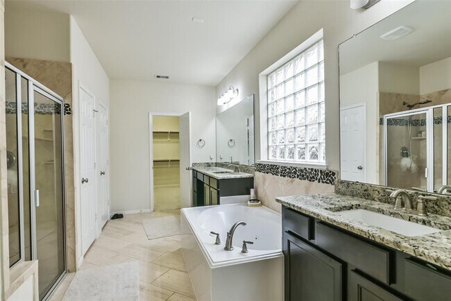 Building Photo - 4714 Emily Forest Trail