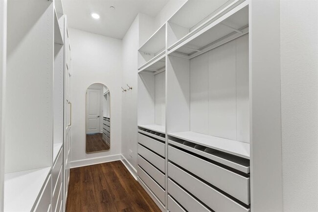 Building Photo - 5208 Watusi Bend