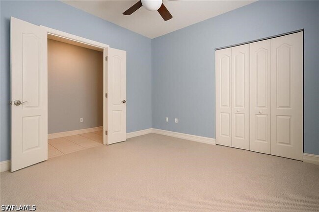 Building Photo - 700 Luisa Ln