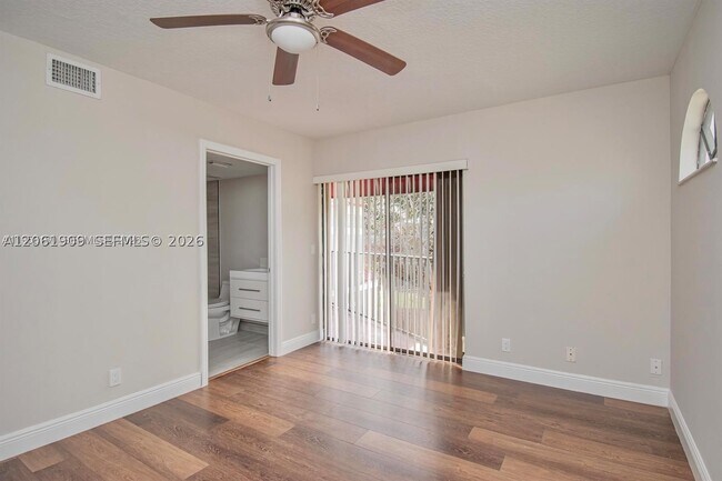 Building Photo - 4240 Village B Vlg