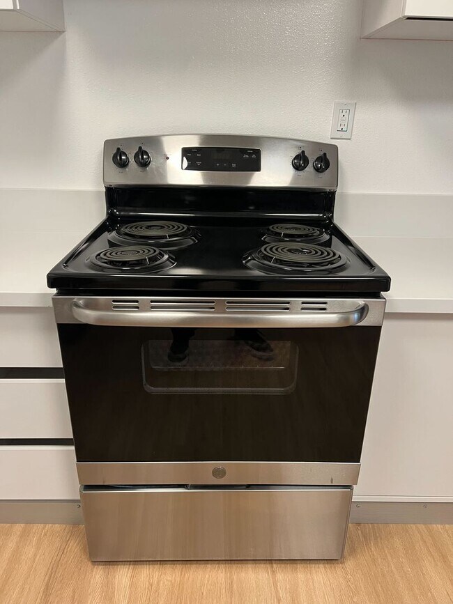 Building Photo - 1906 Filson St