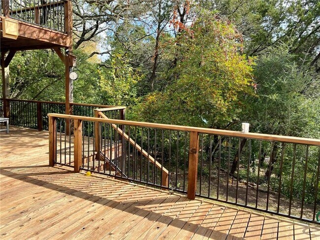 Building Photo - 2005 Ringtail Ridge