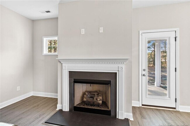 Building Photo - 5818 James Allen Ln