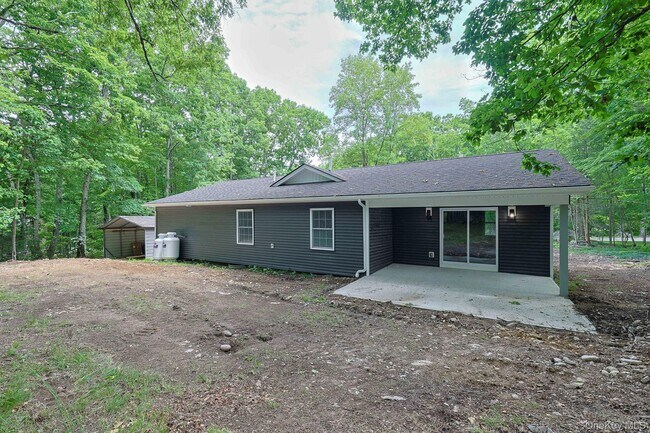Building Photo - 46 Finkle Rd
