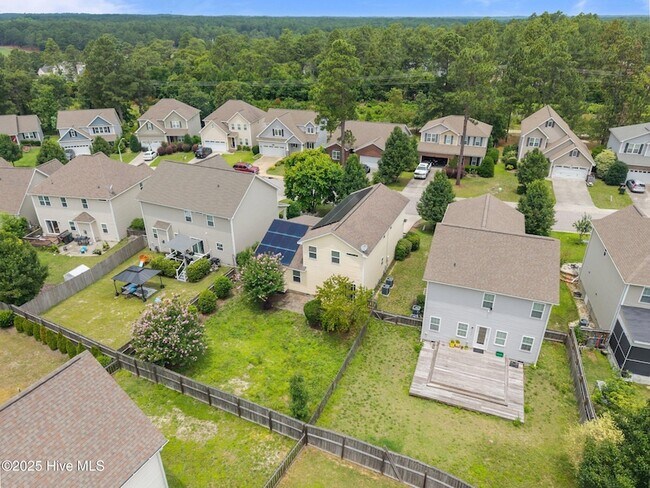 Building Photo - 123 Lightwater Dr