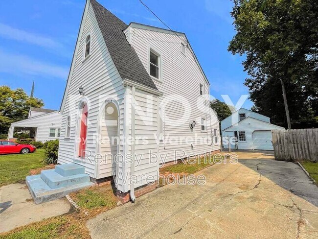 Building Photo - 1084 Norview Ave