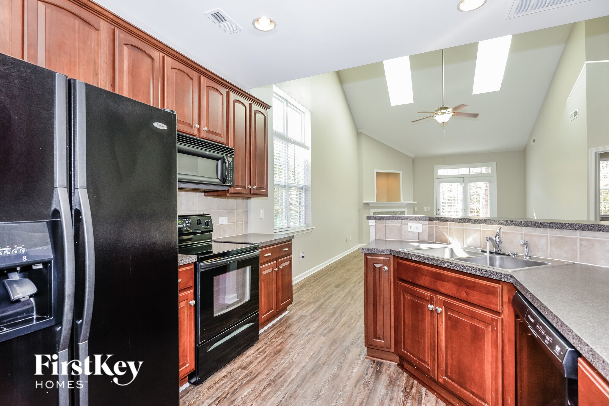 Building Photo - 16520 Kettlewell Ln