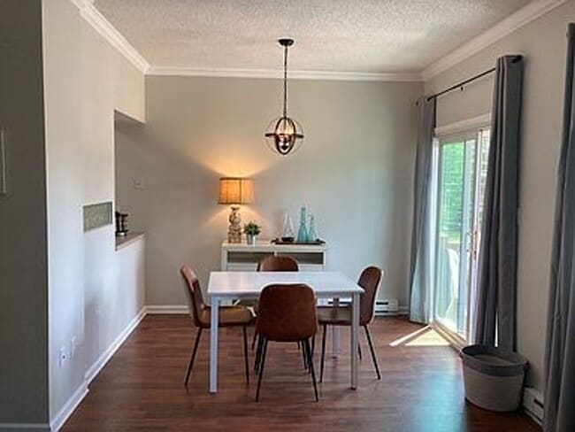 Building Photo - Long Term Rental- Lake Haus B7