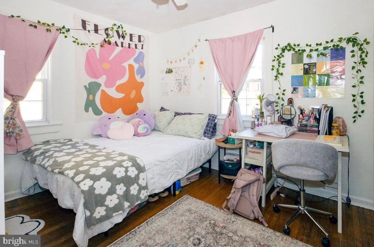 Building Photo - 316 University Blvd