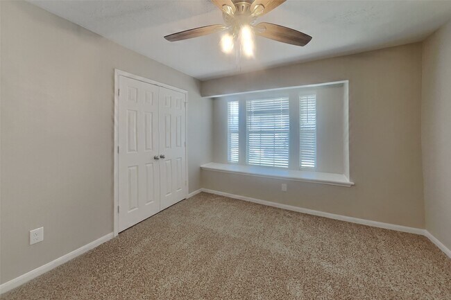 Building Photo - 20407 Westfield Estates Dr