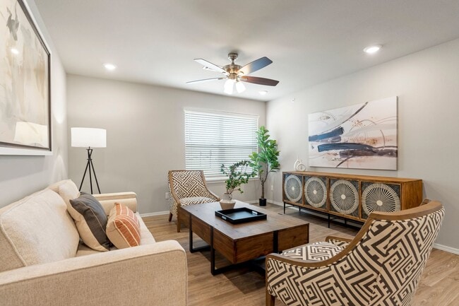 Primary Photo - Reserve at Springdale