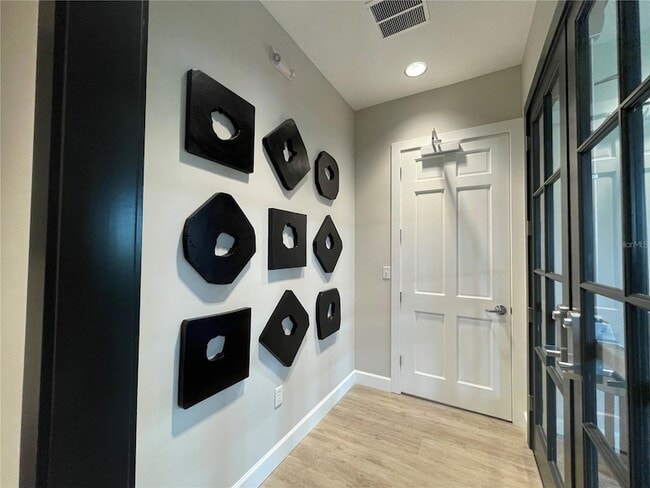 Building Photo - 36544 Smithfield Ln