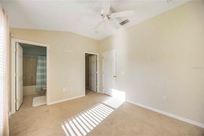 Building Photo - 6235 Flagfish Ct