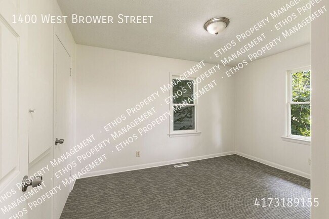 Building Photo - 1400 W Brower St