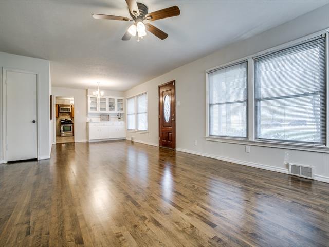 Building Photo - 4054 Walnut Hill Ln