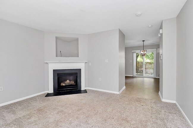 Building Photo - 115 Hunslet Cir