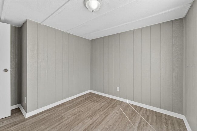 Building Photo - 39256 Lizabeth Cir