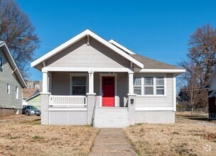 Building Photo - Available August 10!