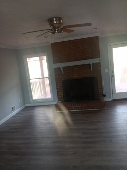 Building Photo - 799 Sage Ln NW