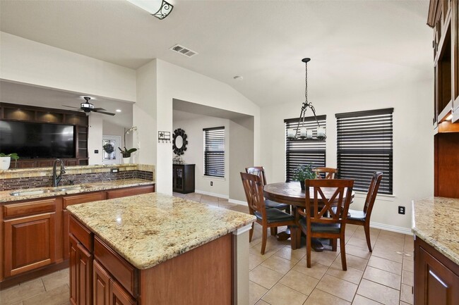 Building Photo - 7802 Milestone Ridge Dr