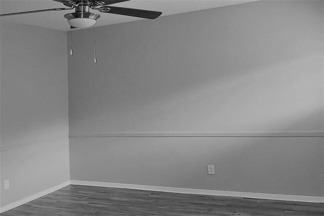 Building Photo - 2801 Las Vegas Trail