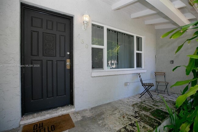 Building Photo - 460 NE 76th St