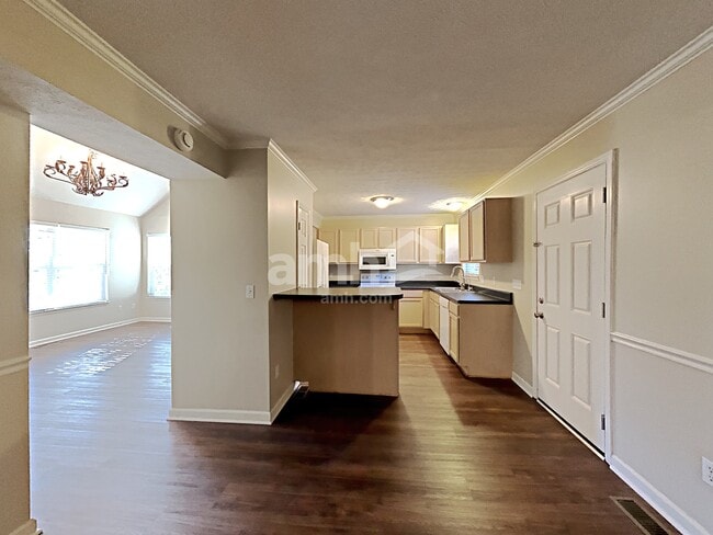 Building Photo - 117 Homestead Pl