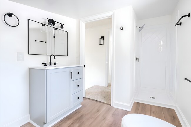 Building Photo - Woodmanhall