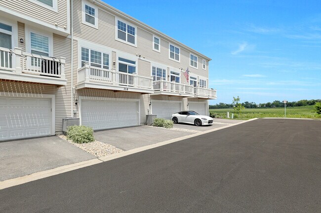 Building Photo - 316 Timberleaf Cir