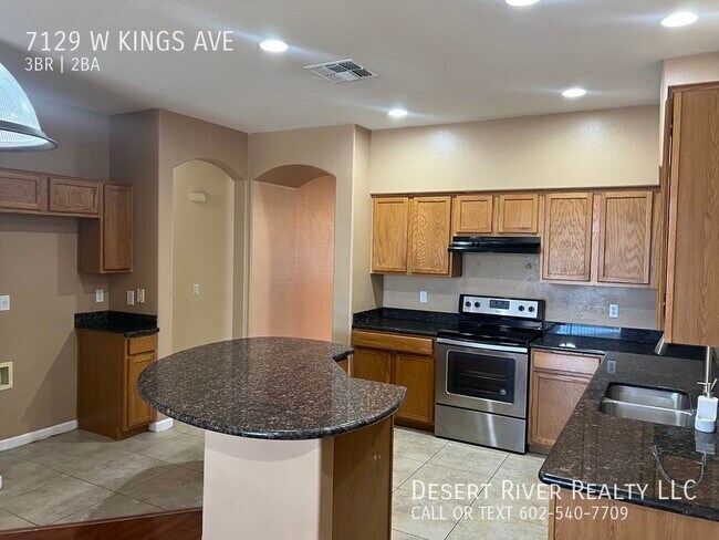 Building Photo - 7129 W Kings Ave