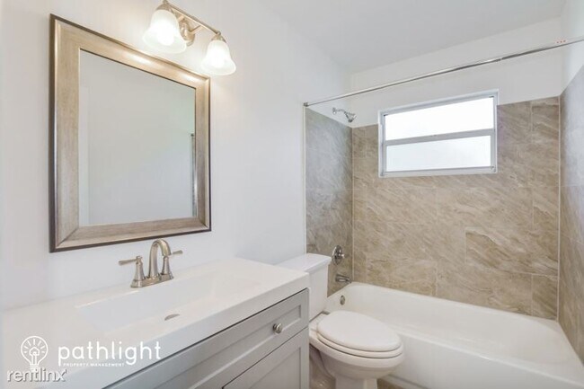 Building Photo - 3 br, 2 bath House - 2129 Willow Oak Drive...