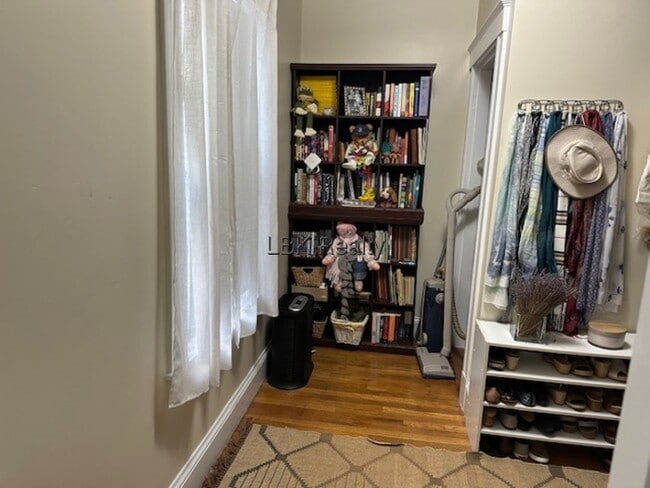 Building Photo - 22 Melville Ave