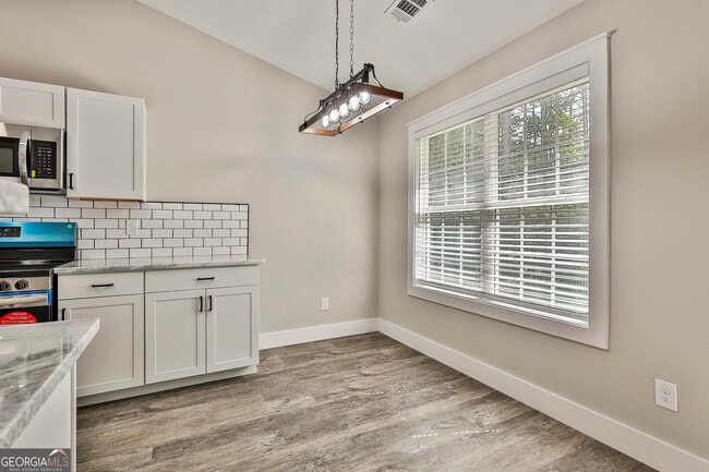 Building Photo - 20 Beaver Ct