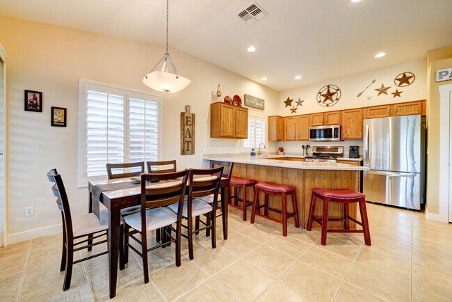 Building Photo - 6744 S Haunted Canyon Rd