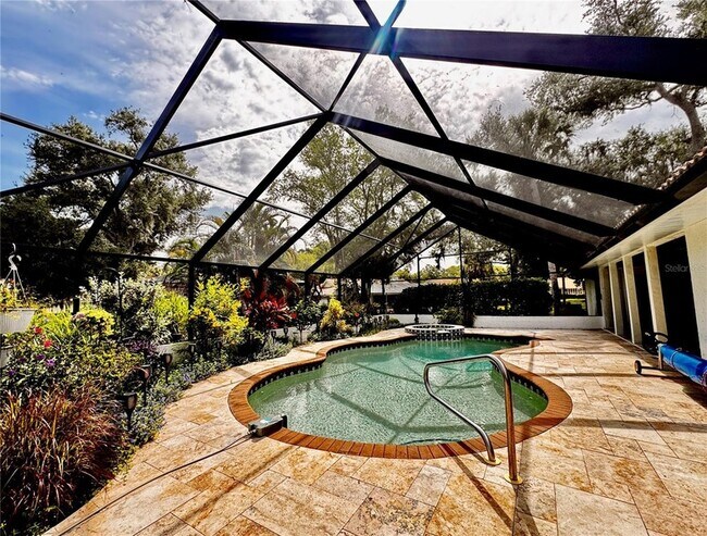 Building Photo - 3601 Garden Lakes Clenet