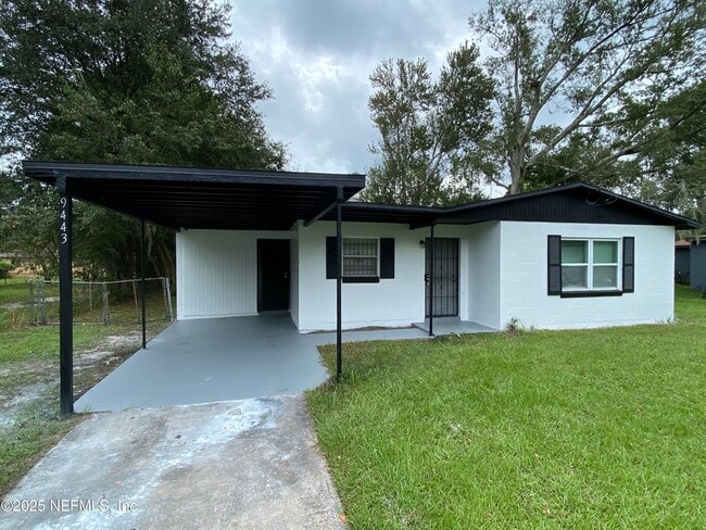Primary Photo - 9443 Sibbald Rd
