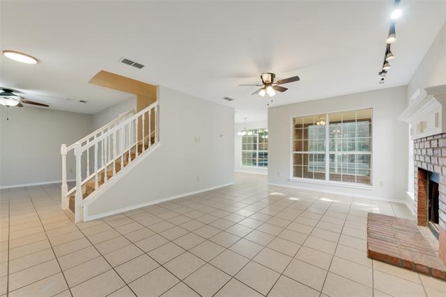 Building Photo - 424 Caviness Dr
