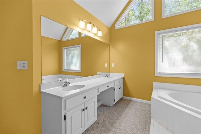 Building Photo - 1564 Chadwick Point Ct NW