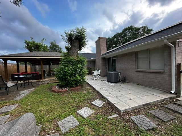 Building Photo - 4730 Cairnsean St