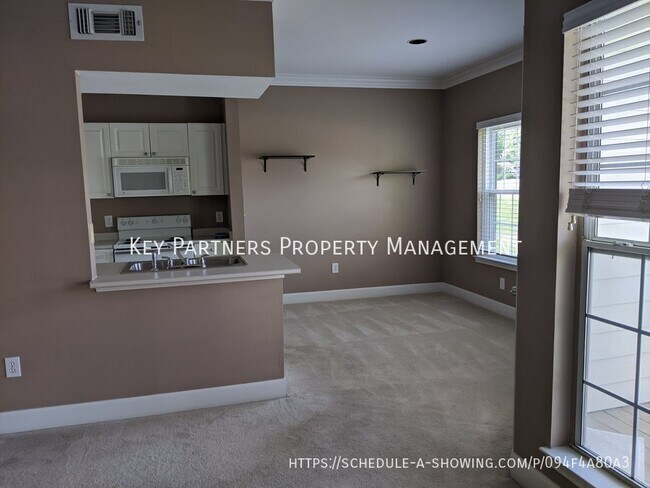 Building Photo - 11609 Tomahawk Creek Pky