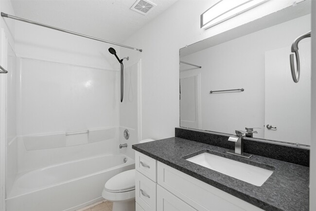 Building Photo - 1631 Hade Meadow Ln