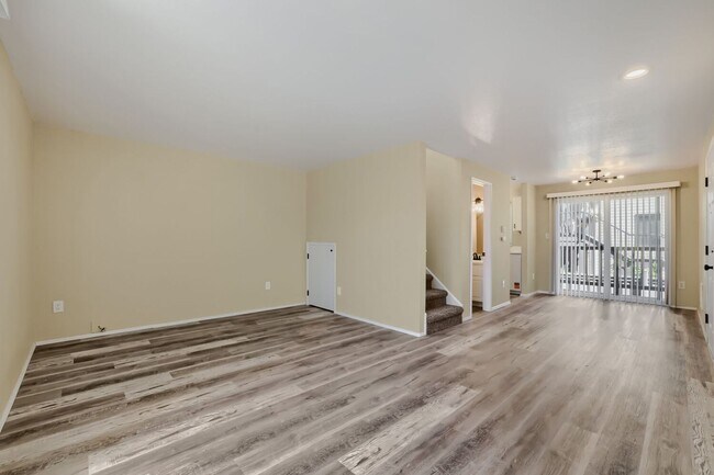 Building Photo - 18609 103rd Ave NE