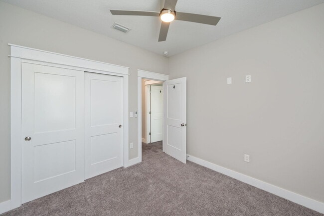 Building Photo - 3 Praiseworthy Dr
