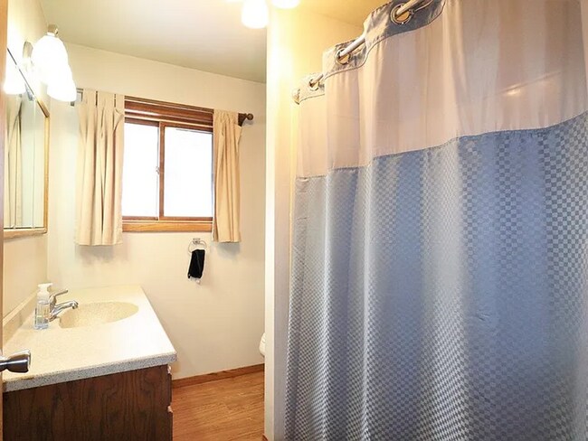 Building Photo - Click the “Apply Now” button or email wapmrentals@gmail.com for a prompt response.