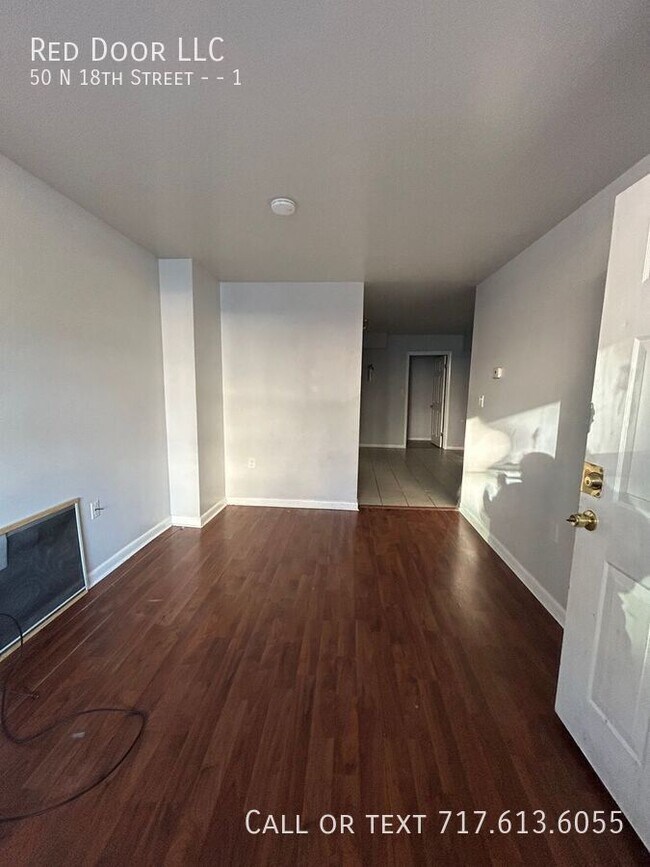 Building Photo - 50 N 18th St