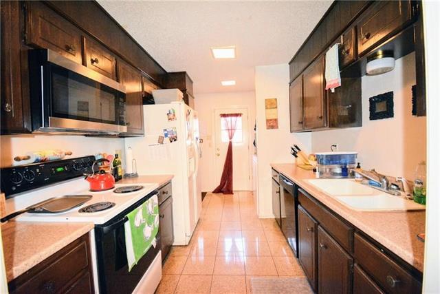 Building Photo - 2235 Seville Ct