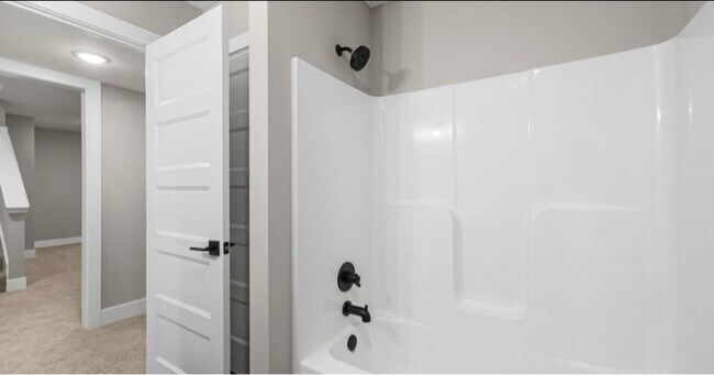 Building Photo - 12118 Cypress Ridge Dr