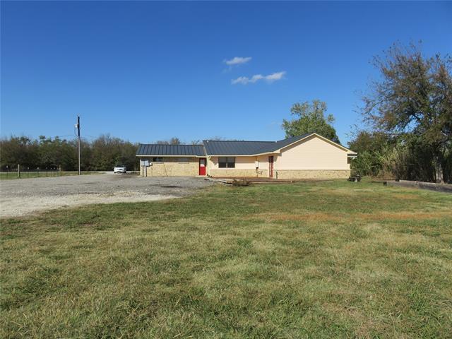 Building Photo - 3714 Deaver Rd