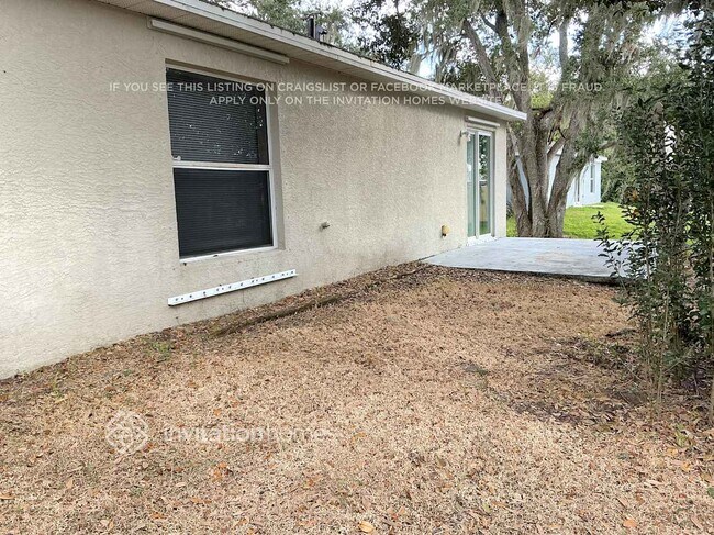 Building Photo - 1065 Guild St